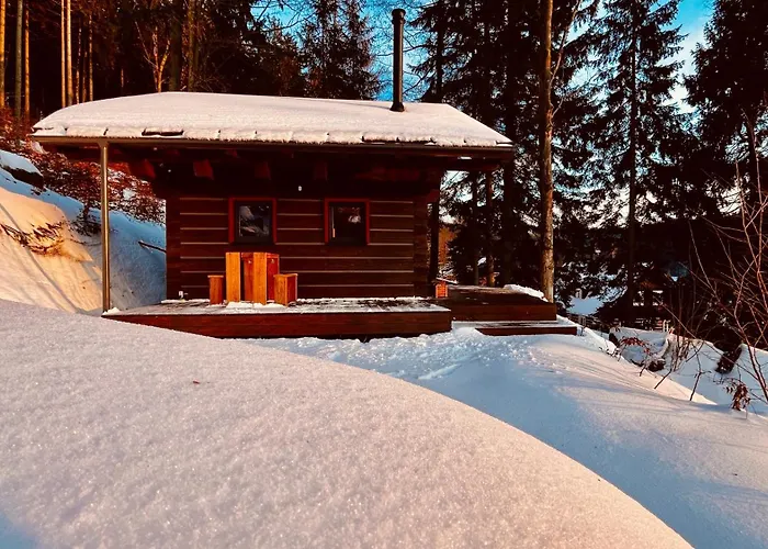 Zulova Stran * 亚诺夫纳德尼索