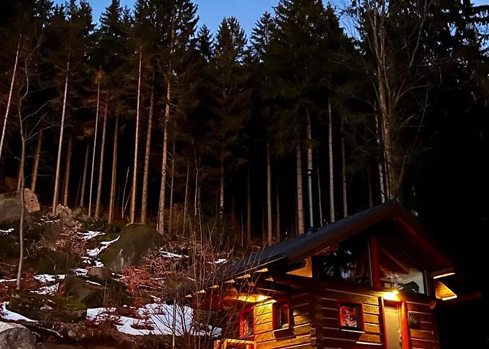 Zulova Stran 木屋 *